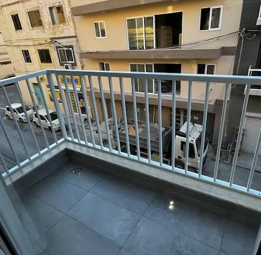 Lejlighed Emerald 2 Bedroom In *